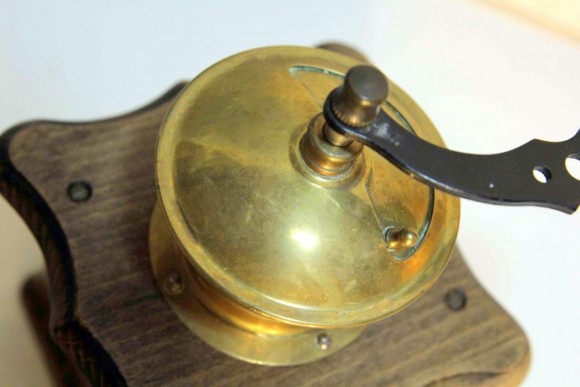 Идеальная европейская кофемолка с чугунными жерновами