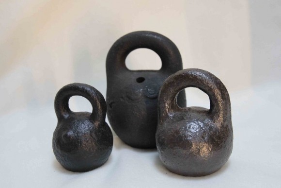 Набор старинных круглых гирь без клейм. Начало 20 века
