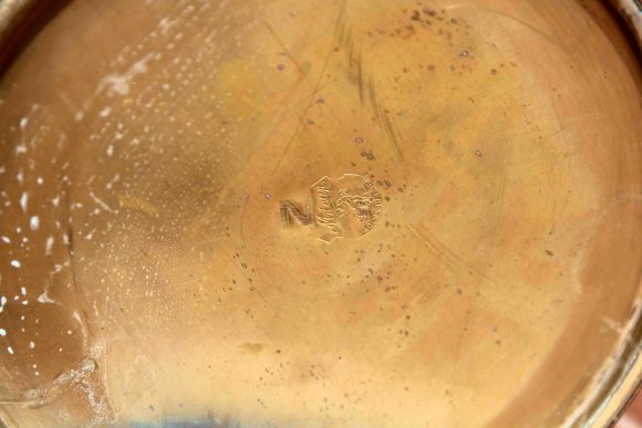 Огромный полированный зольник. Прекрасное состояние