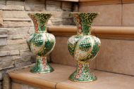 Пара зеленых ваз CAPODIMONTE  Пара зеленых ваз CAPODIMONTE