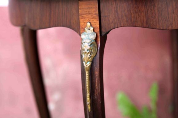 Винтажный кофейный столик с инкрустацией. Италия. 20 век.