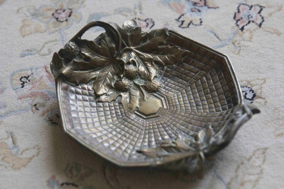 Антикварное изящное блюдо с загадкой.Европа.Начало 20 века