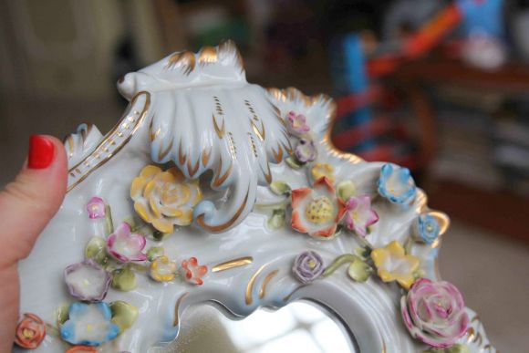 Изумительной красоты старинное фарфоровое зеркало 