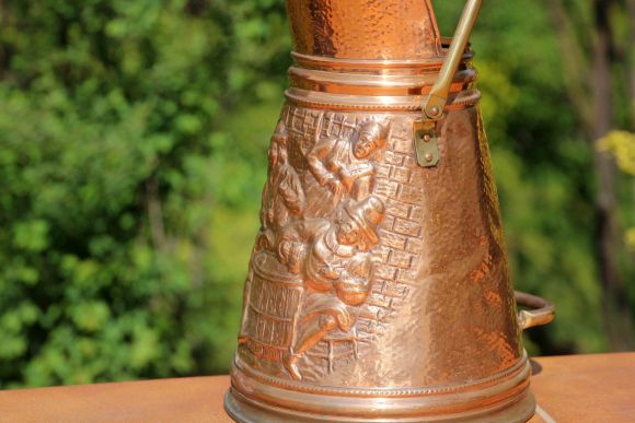 Полированный медный зольник. Сюжет "Азартная игра - карты".