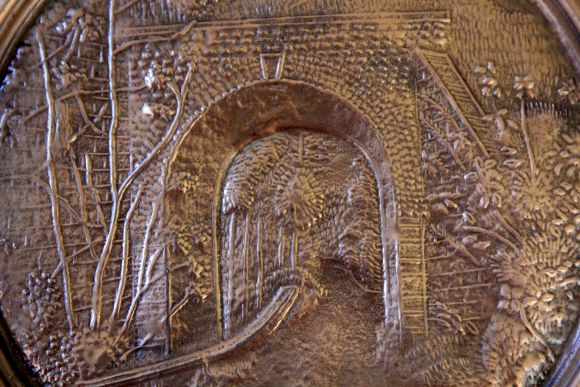 Милое панно КАМЕННАЯ АРКА 