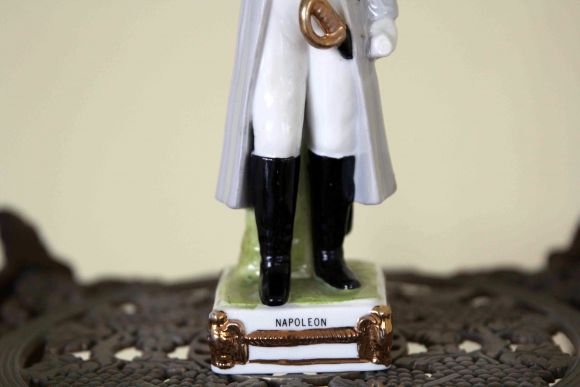 Антикварный фарфоровый Наполеон
