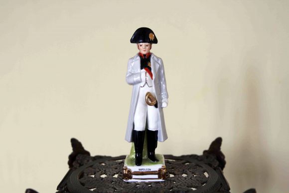 Антикварный фарфоровый Наполеон