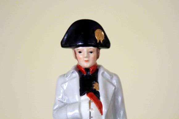 Антикварный фарфоровый Наполеон