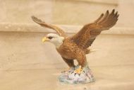 Винтажная статуэтка "Белоголовый орлан" BESWICK. Англия. ХХ в.