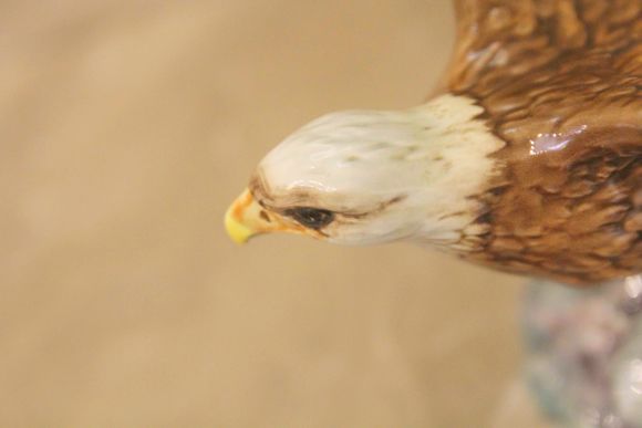 Винтажная статуэтка "Белоголовый орлан" BESWICK. Англия. ХХ в.