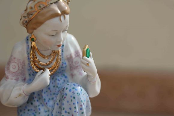 Статуэтка по мотивам сказа Малахитовая шкатулка