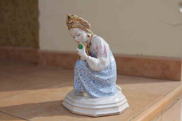 Статуэтка по мотивам сказа Малахитовая шкатулка