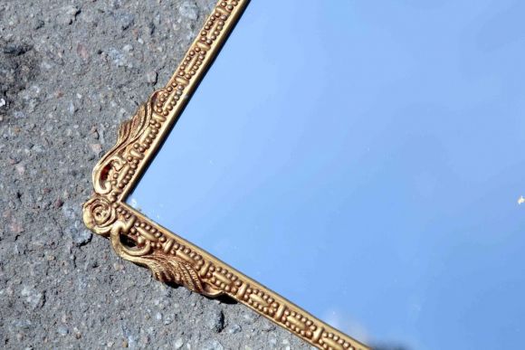 Старинное бельгийское настенное зеркало