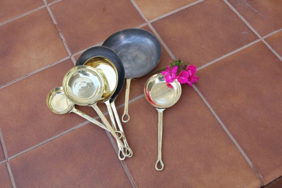 Набор сковородочек из латуни. 6 штук. идеальное состояние. Европа