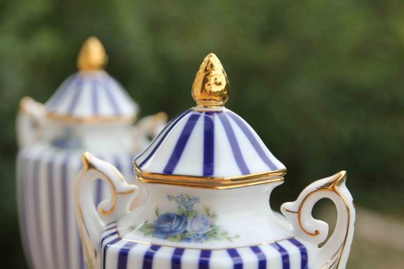 Пара английских ваз The Leonardo Collection