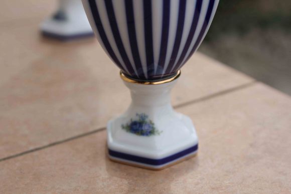 Пара английских ваз The Leonardo Collection