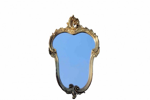 Старинное красивое настенное зеркало