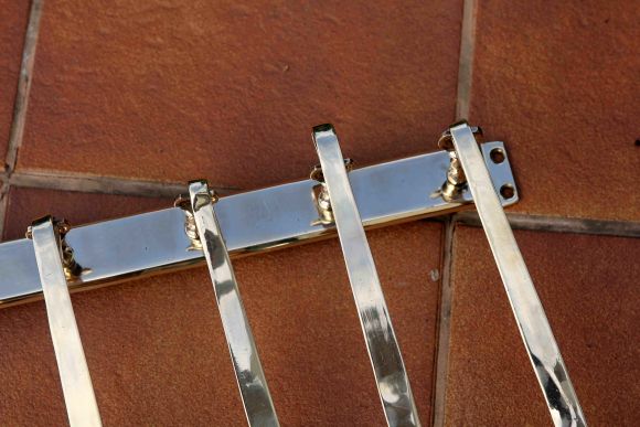 Красивый кухонный набор из латуни