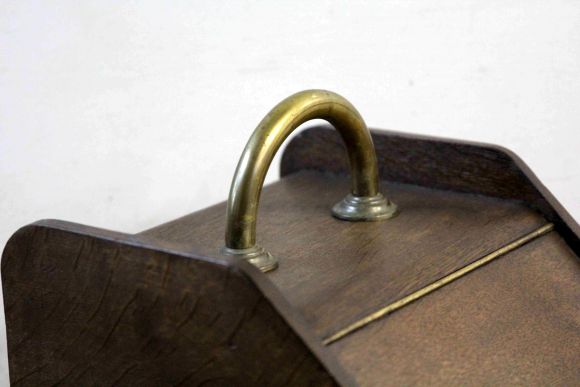 Старинный деревянный зольник