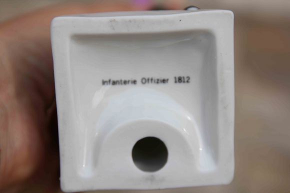 Фарфоровый солдатик в форме войны 1812
