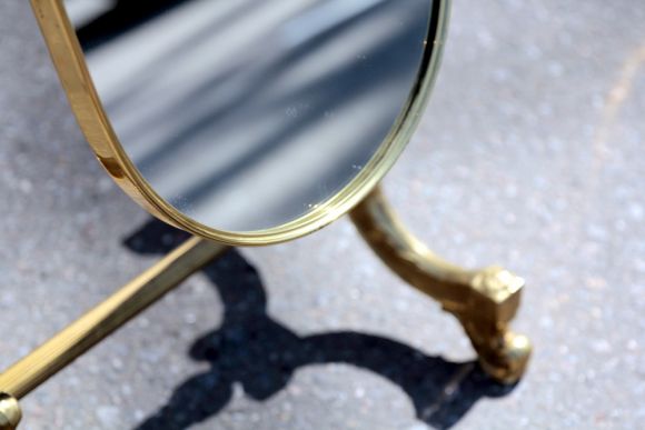 Антикварное латунное напольное зеркало с поворотным механизмом