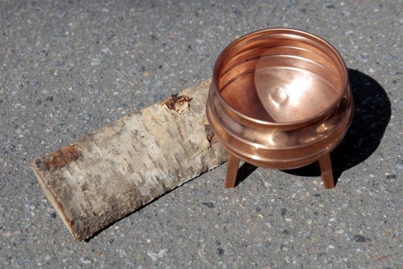 Старинное цветочное кашпо на ножках. Европа. Начало 20 века