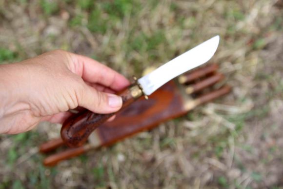 Редкость - индийские антикварные ножи в одном чехле