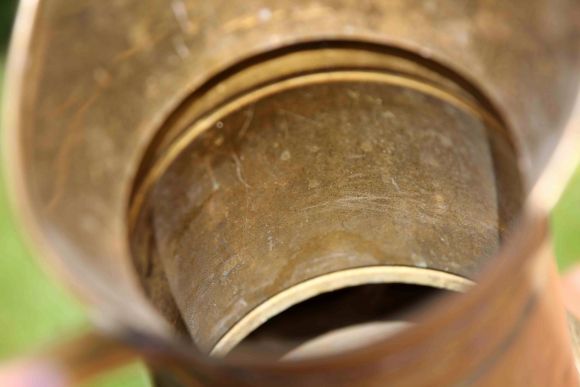 Высокий старинный латунный зольник. Европа