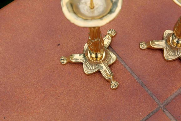 Пара старинных подсвечников из латуни