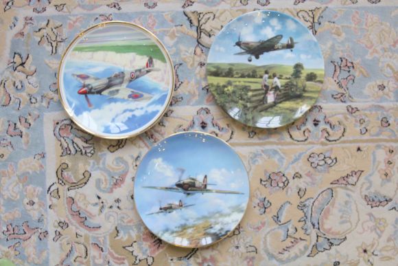 Любителям авиации настенные тарелки. Европа. Середина 20 века