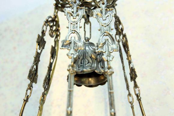 Роскошная фарфоровая люстра с латунным литьем. Европа.Начало 20 века