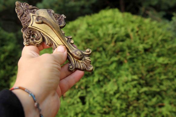 Пара интересных крючков из латуни. Европа. Начало 20 века