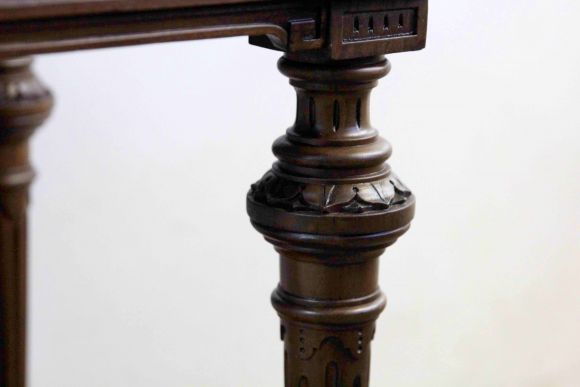 Антикварная консоль из дерева. Европа. Начало 20 века