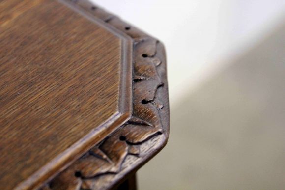 Антикварная консоль из дерева. Европа. Начало 20 века