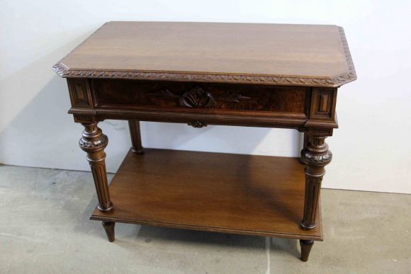 Антикварная консоль из дерева. Европа. Начало 20 века