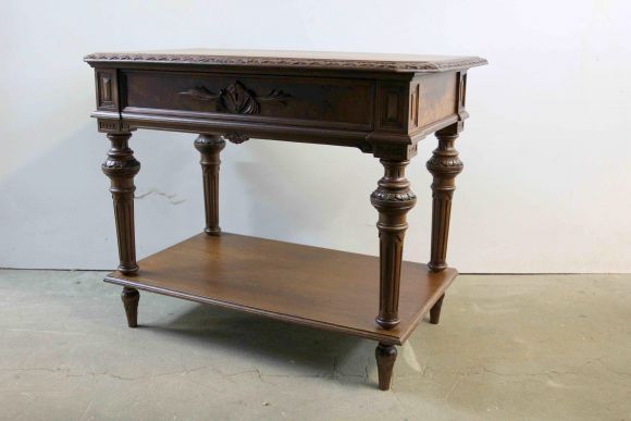 Антикварная консоль из дерева. Европа. Начало 20 века