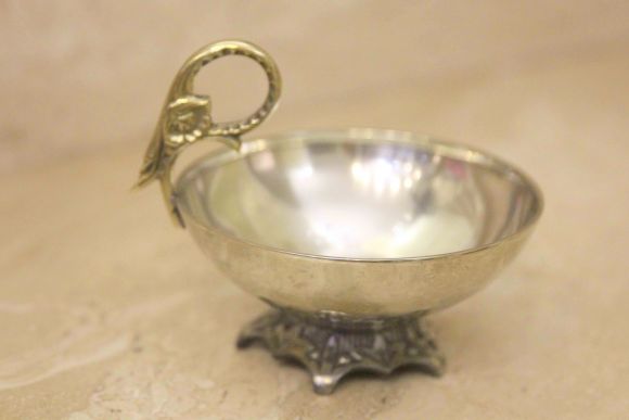 Симпатичная вазочка. Европа. Начало 20 века