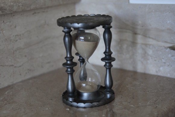 Антикварные песочные часы. Европа. Конец 19 века