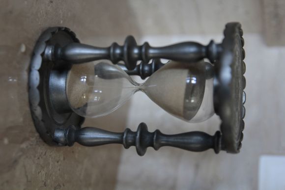 Антикварные песочные часы. Европа. Конец 19 века