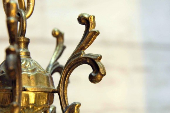 Старинная латунная люстра. Литье. Европа. Начало 20 века
