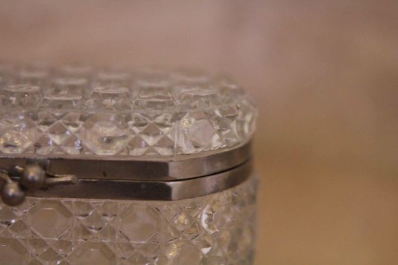 Роскошная винтажная шкатулочка из хрусталя