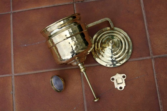 Старенький латунный рукомойник из СССР