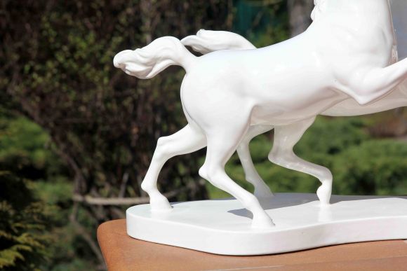 Потрясающая статуэтка лошади . Европа. Начало 20 века