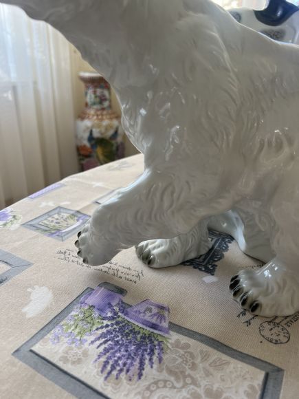 Фарфоровый белый медведь ROYAL DUX