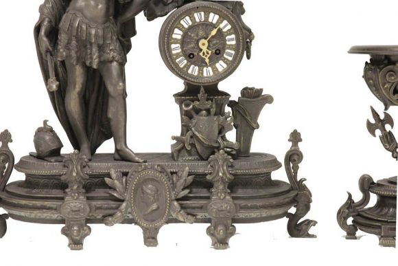 Часы с кубками. Антикварный каминный гарнитур "Римский воин"