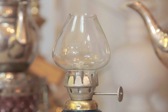 Очень интересная винтажная керосиновая лампа. Европа. Начало 20 века