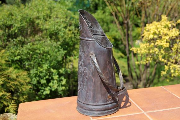 Старый неполированный зольник. Медь. Европа