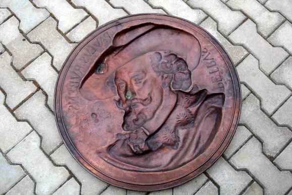 Медный огромный портрет Рубенса. Диаметр 57 см