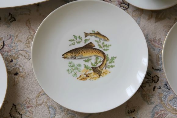 Набор антикварной посуды с рыбной тематикой. Европа.Начало 20 век