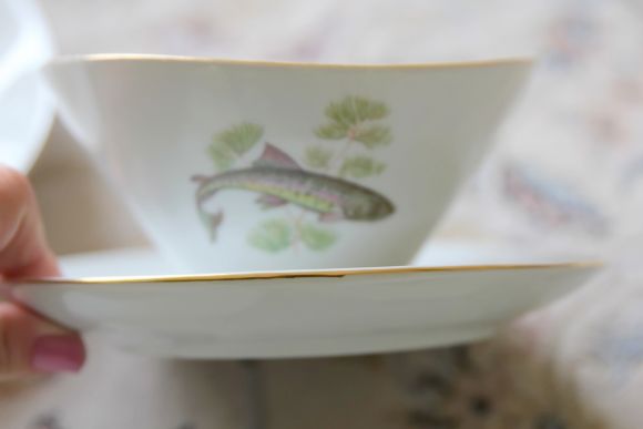 Набор антикварной посуды с рыбной тематикой. Европа.Начало 20 век